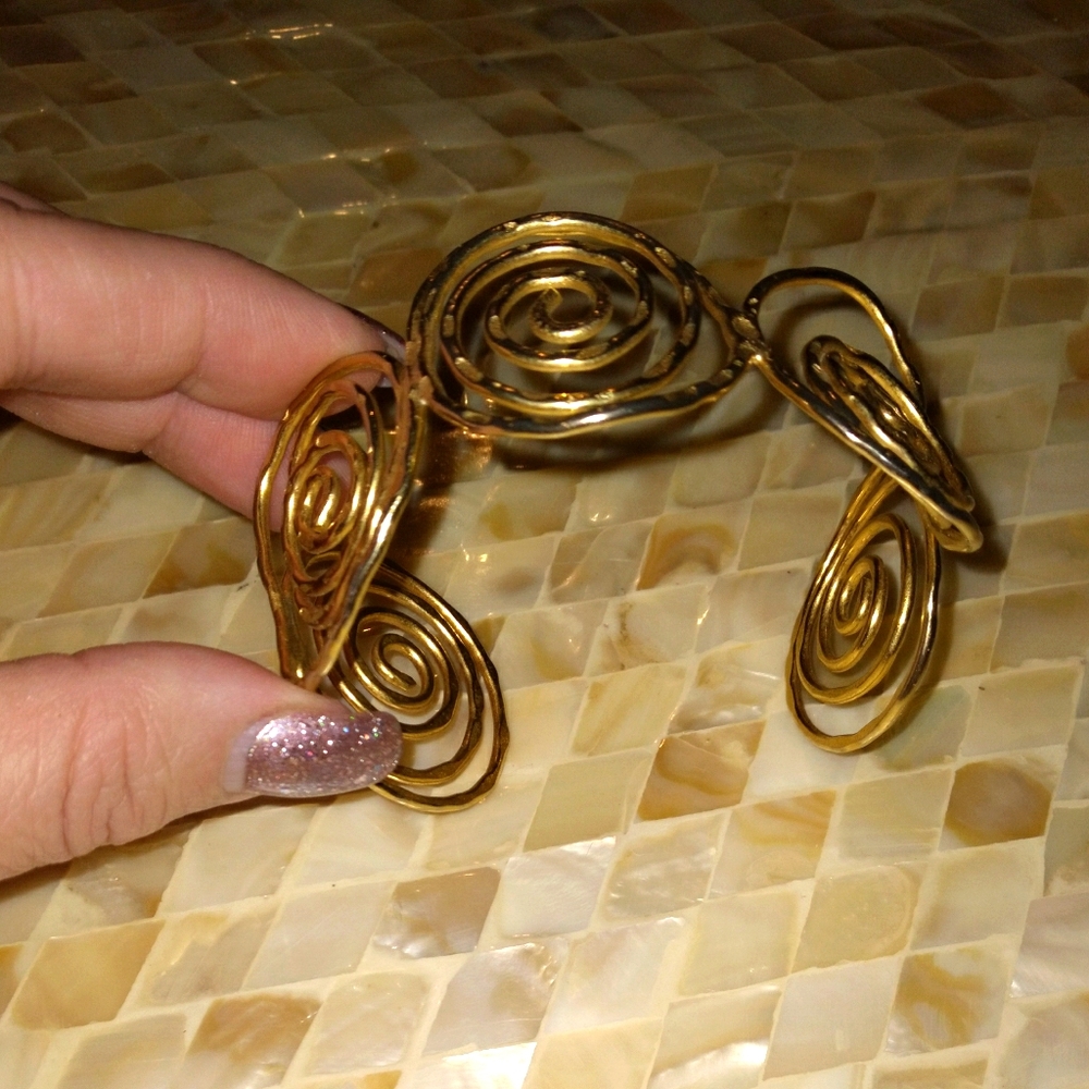 Grecian- style Cuff Bracelet
